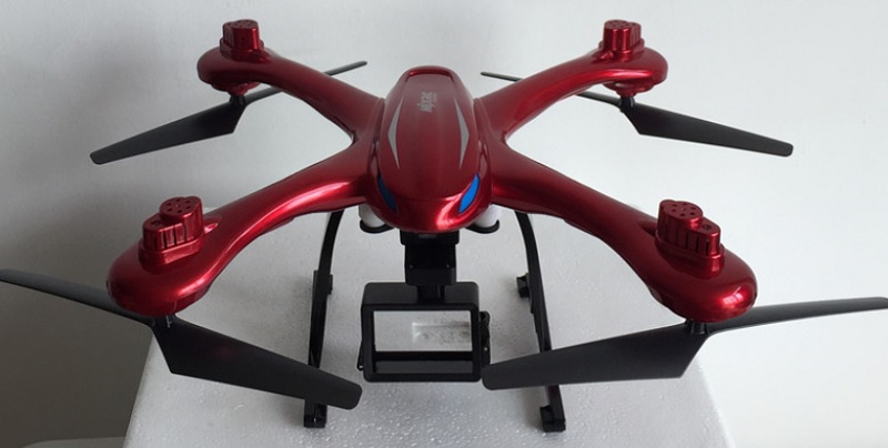 MJX X102H quadcopter with altitude hold 