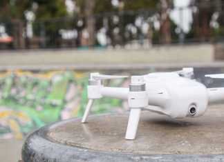 Yuneec Breeze selfie quadcopter