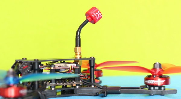 HOBBYMATE 5" COMET VX220 review: VTX antenna