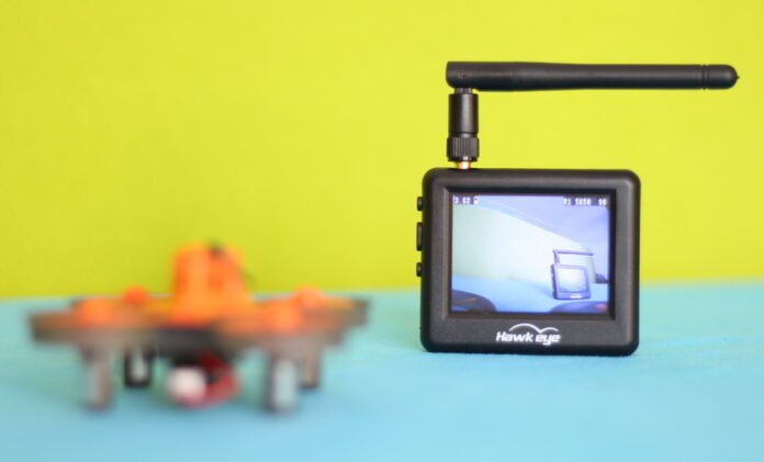 Hawkeye Little Pilot Master FPV screen