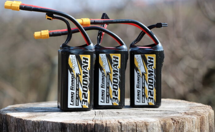 CNHL LI-ION 4S 3200mAh review CNHL LI-ION 4S 3200mAh review