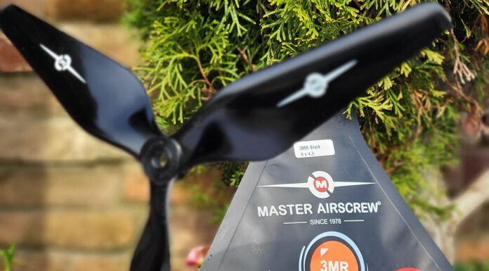 Master Airscrew 9-inch propellers