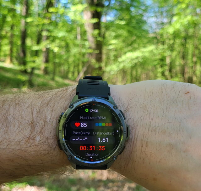 Outdoor walk GPS tracking