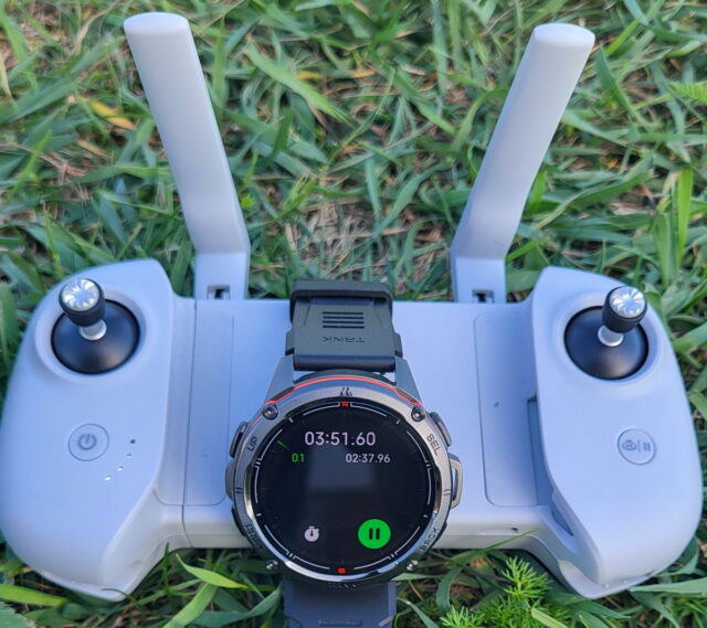 Measuring drone battery life using stopwatch function