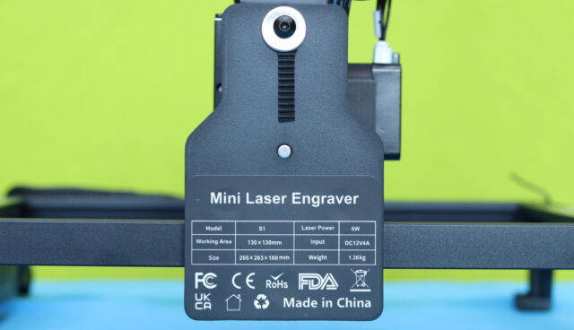 Label displaying the technical specifications of the Acmer S1 6W laser engraver.