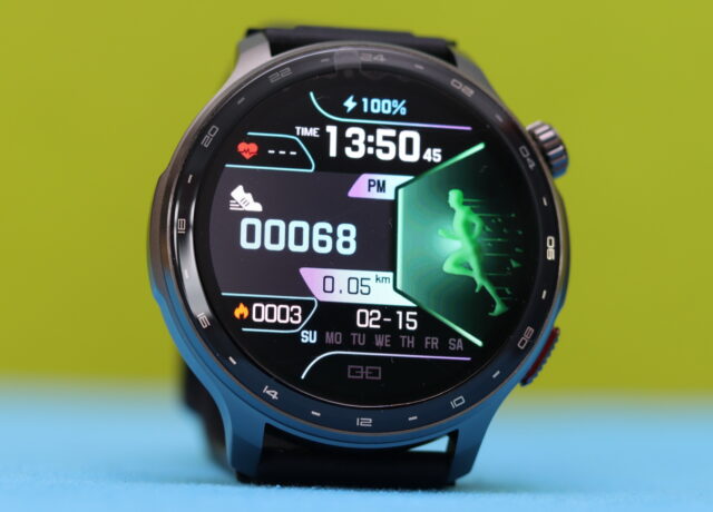 KKTICK Tank T6 AMOLED Screen – Rugged Smartwatch Display